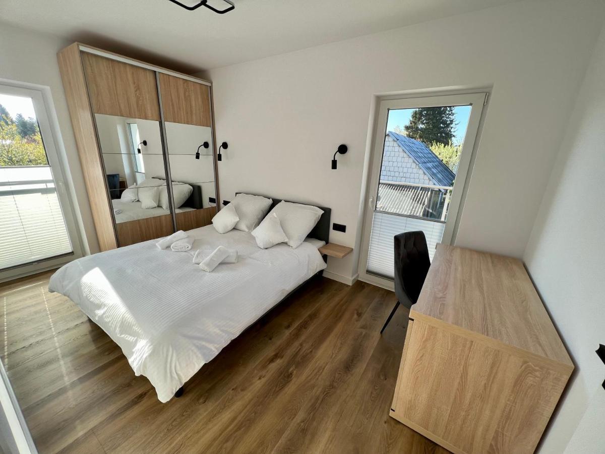Zloty Apartament ティコチン エクステリア 写真