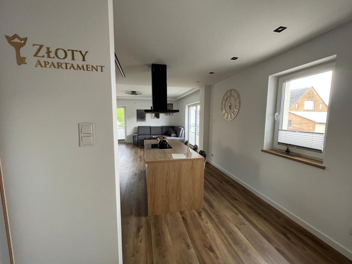 Zloty Apartament ティコチン エクステリア 写真